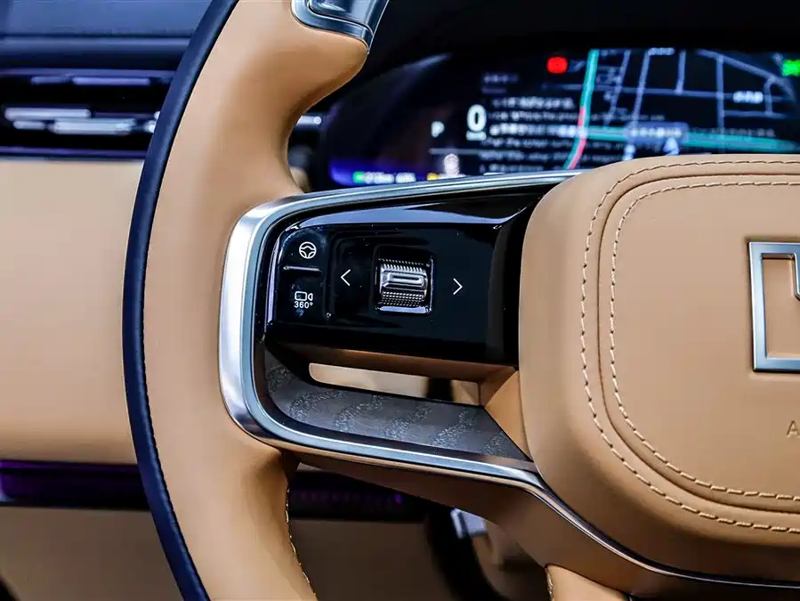 900x675_0_q87_c42_autohomecar__ChxpV2mmVU6AOdwpAAGbOJgx2-c528.jpg.webp Used Zeekr 9X 2025 Hyper Edition 70kWh