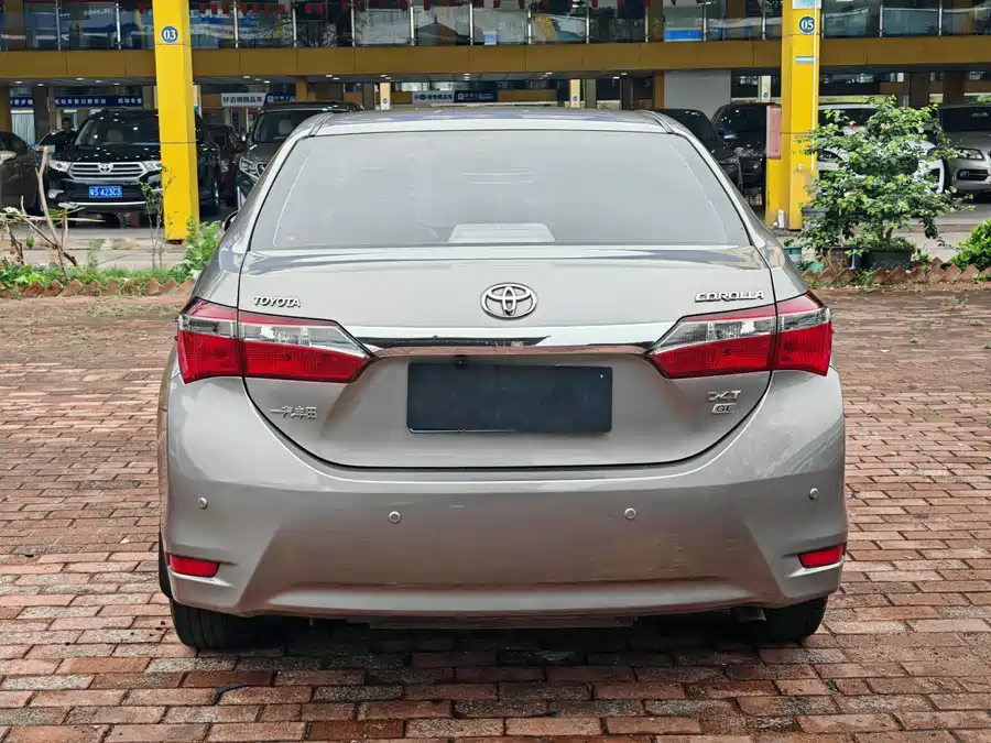 Used Toyota Corolla 2017 facelift 1.2T S-CVT GL