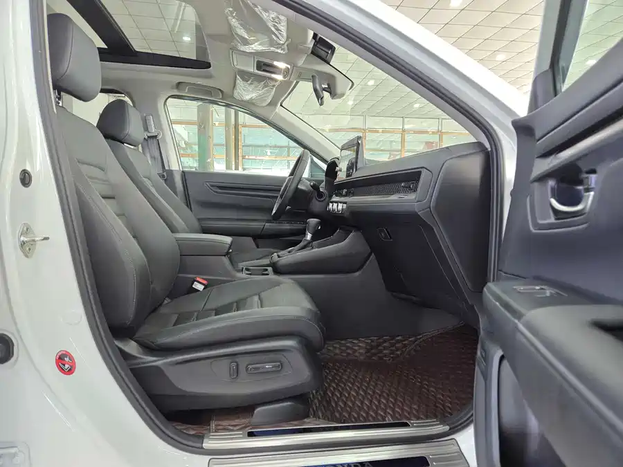 900x675_0_q87_c42_autohomecar__ChxpV2mmZwmALipaAANSXEiJ558848.jpg.webp Used Honda CR-V 2023 240TURBO two-wheel drive turbo version 5 seats