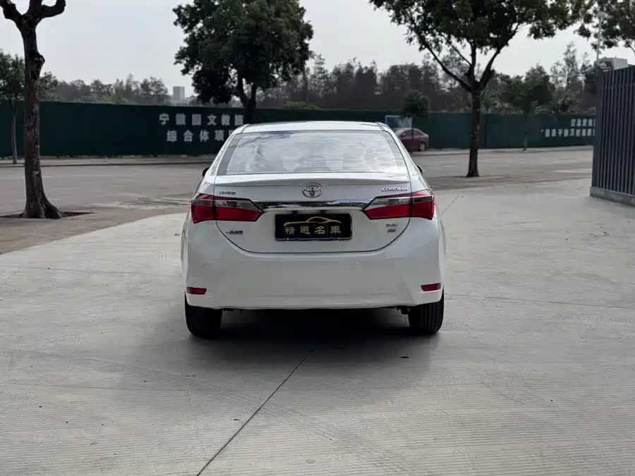 Used Toyota Corolla 2017 facelift 1.2T S-CVT GL