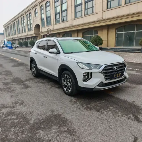900x675_0_q87_c42_autohomecar__ChxpV2mmfp-AedqZAAxo_3XqNl8032.jpg.webp Used Hyundai Tucson 2019 280TGDi dual-clutch two-wheel drive smart connected version National V