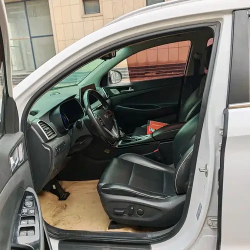 900x675_0_q87_c42_autohomecar__ChxpV2mmfqGAcDQJAAToNVFSvg8670.jpg.webp Used Hyundai Tucson 2019 280TGDi dual-clutch two-wheel drive smart connected version National V