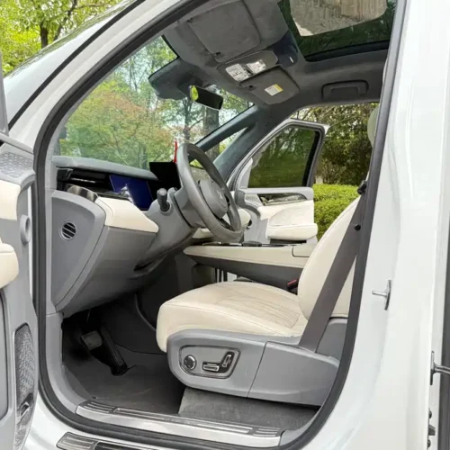 900x675_0_q87_c42_autohomecar__ChxpV2mmlEaAKRgoAAnNL4J4QGM425.jpg.webp Used Zeekr 009 2022 WE version