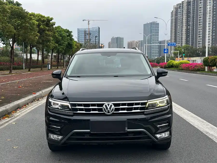 Used Volkswagen Tiguan L 2017 330TSI automatic two-wheel drive flagship version