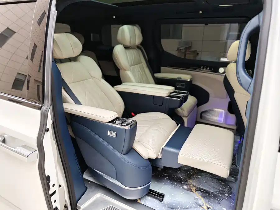 Used Zeekr 009 2024 six-seat executive version four-wheel drive 108kWh