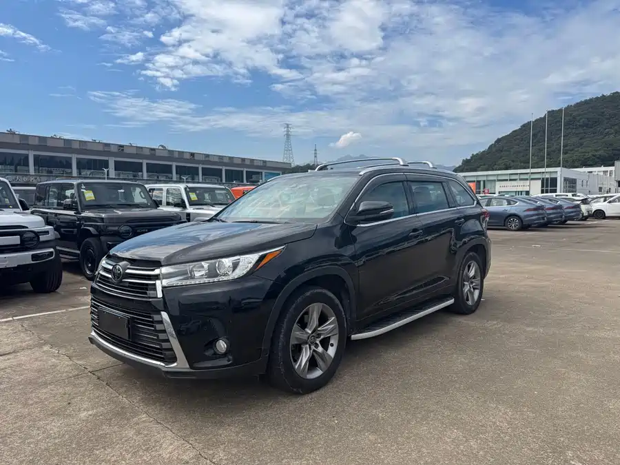 Used Toyota Highlander 2018 2.0T four-wheel drive premium version