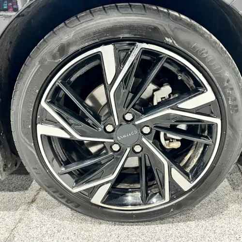900x675_0_q87_c42_autohomecar__ChxpV2mo4biAcfpaAA6fQs92YJ8081.jpg.webp Used Lynk & Co 03 2023 1.5TD DCT Pro