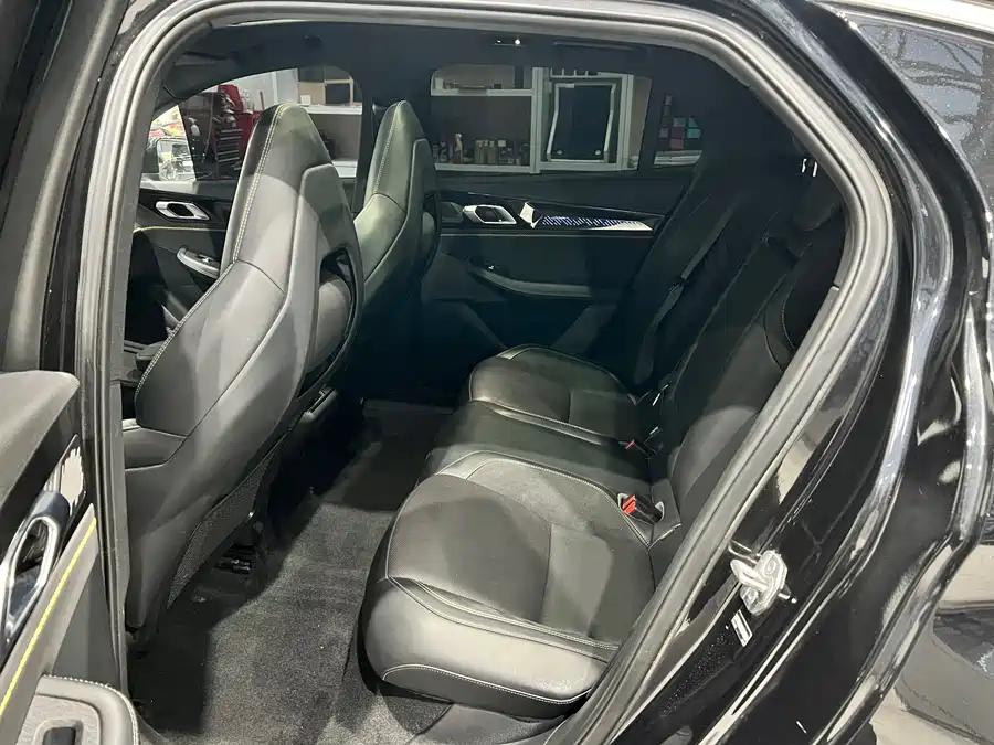900x675_0_q87_c42_autohomecar__ChxpV2mo4cGAOZYGAAtcmjXc8cs006.jpg.webp Used Lynk & Co 03 2023 1.5TD DCT Pro