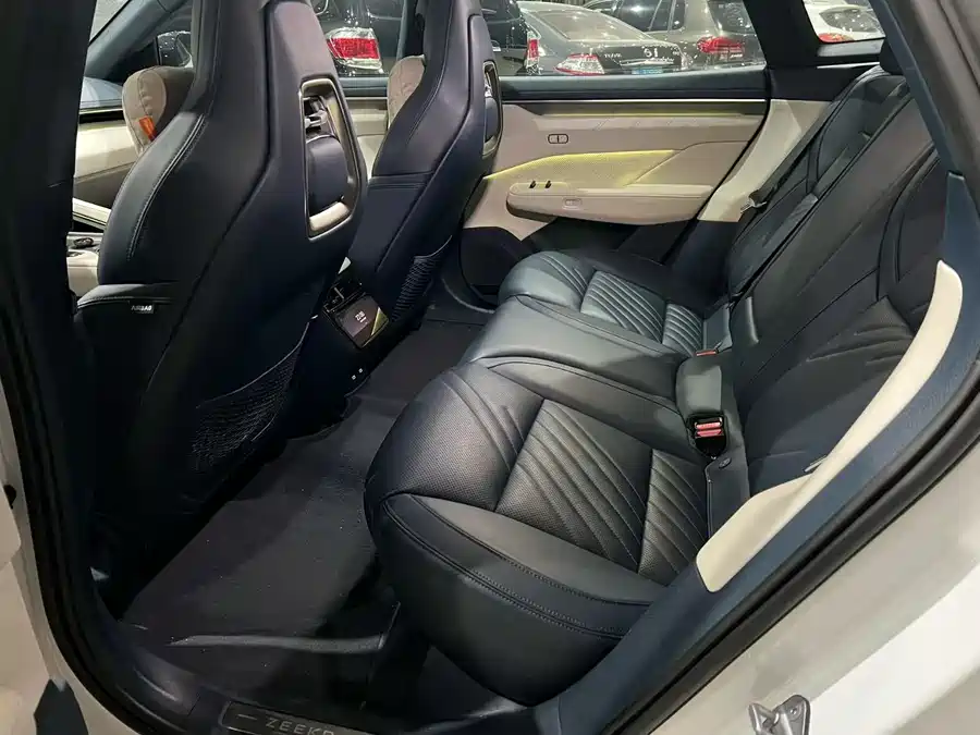 Used Zeekr 001 2024 WE version 100kWh rear drive