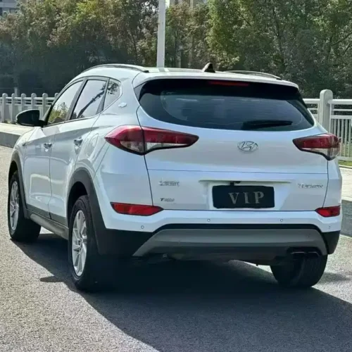 900x675_0_q87_c42_autohomecar__ChxpV2mpRPeABlWHAAnMhgeZ5yc935.jpg.webp Used Hyundai Tucson 2018 1.6T dual-clutch two-wheel drive 15th anniversary special edition