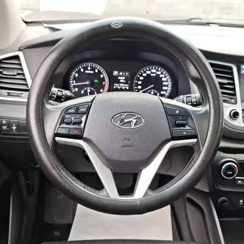 900x675_0_q87_c42_autohomecar__ChxpV2mpYiqAfwXRAALGCR-KmXs267.jpg.webp Used Hyundai Tucson 2015 1.6T dual-clutch two-wheel drive intelligent model