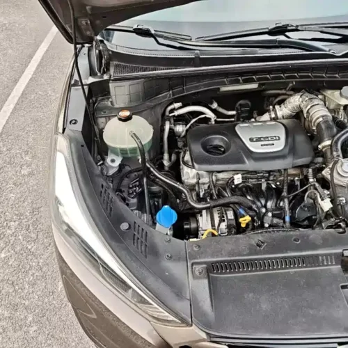 900x675_0_q87_c42_autohomecar__ChxpV2mpYjCAM9w7AAPWCE9IEgE077.jpg.webp Used Hyundai Tucson 2015 1.6T dual-clutch two-wheel drive intelligent model