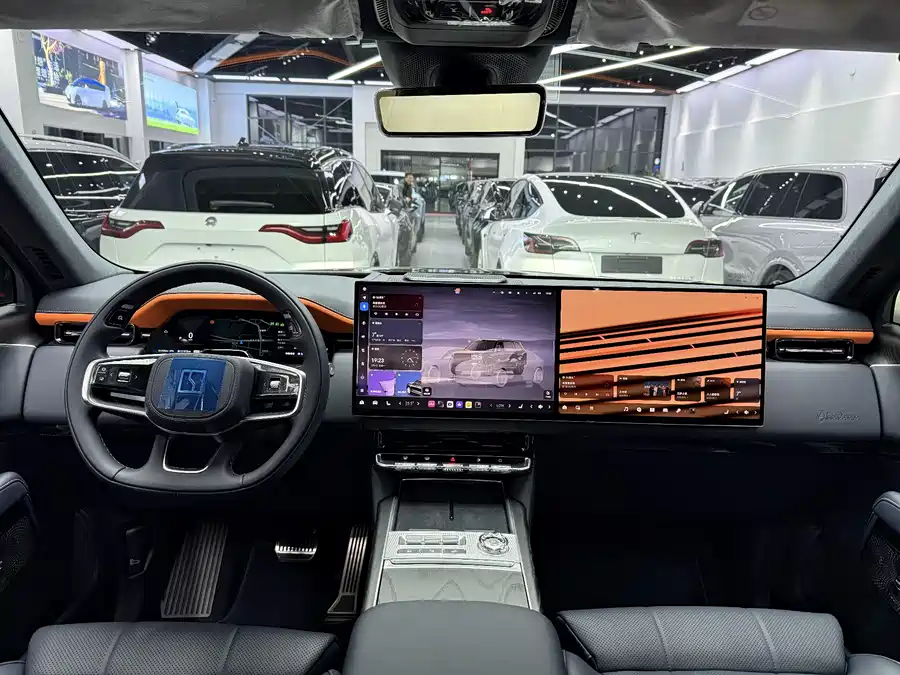 900x675_0_q87_c42_autohomecar__ChxpV2mqUpGAWnYgAAakVAtMMaE861.jpg.webp Used Zeekr 9X 2025 Yao Black Edition 70kWh