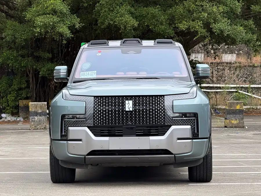 Used BYD Yangwang U8 2023 Deluxe Edition