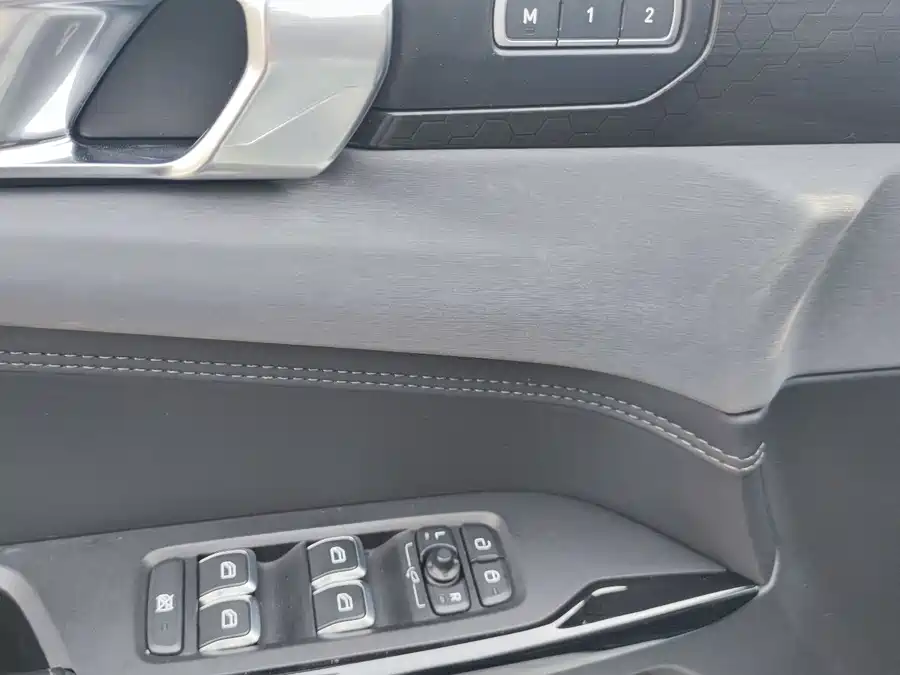 900x675_0_q87_c42_autohomecar__ChxpV2mqf0SAZIj6AANfulqXXgI064.jpg.webp Used Lynk & Co 03 2022 2.0TD DCT Pro