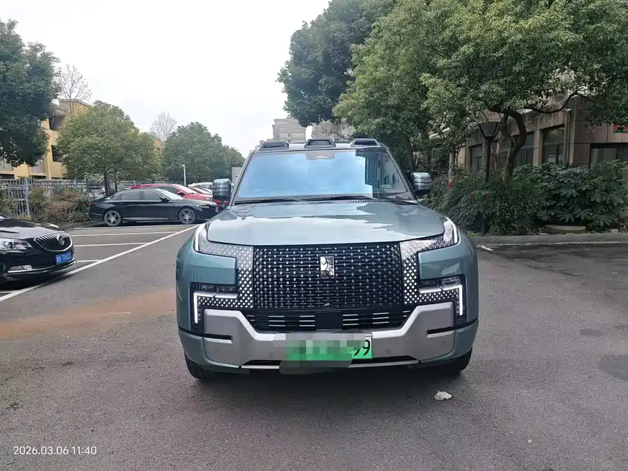Used BYD Yangwang U8 2024 Off-Road Player Edition