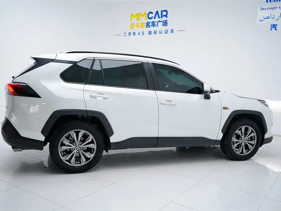 Used Toyota RAV4 Rongfang 2023 2.0L CVT two-wheel drive 20th anniversary platinum commemorative edition