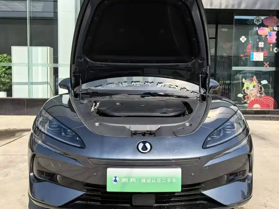Used Denza Z9 2024 1100km four-wheel drive Max version