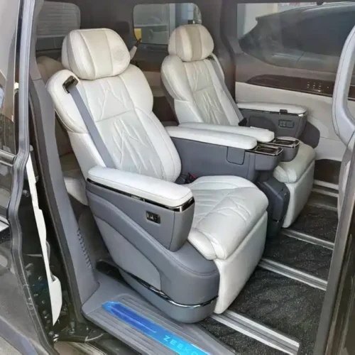 900x675_0_q87_c42_autohomecar__ChxpV2mrtLiAeJSBAAQpAgjaDAE237.jpg.webp Used Zeekr 009 2024 six-seat executive version four-wheel drive 108kWh