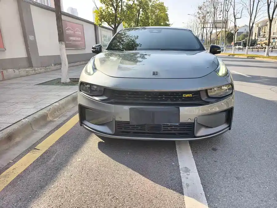 900x675_0_q87_c42_autohomecar__ChxpV2mryaKAUBExAAWKIu0kLHM910.jpg.webp Used Lynk & Co 03 2022 2.0TD DCT Plus