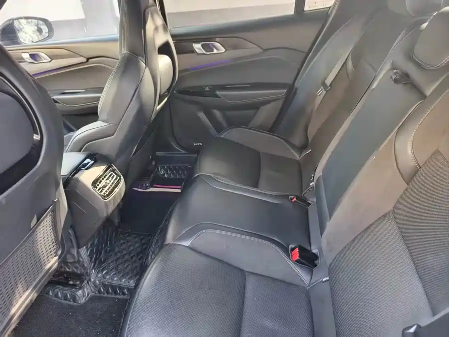 900x675_0_q87_c42_autohomecar__ChxpV2mryaSAfPIiAANogl9ntGE959.jpg.webp Used Lynk & Co 03 2022 2.0TD DCT Plus