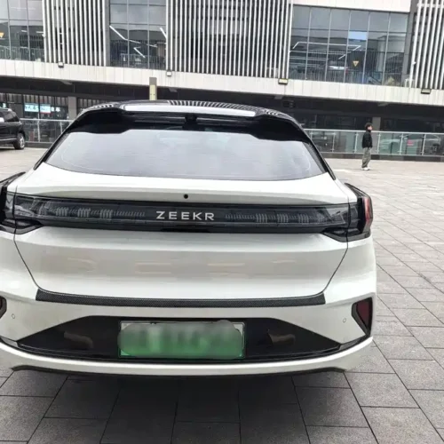 900x675_0_q87_c42_autohomecar__ChxpV2mtOHSAF8z3AAQS5C7x0v4900.jpg.webp Used Zeekr 001 2024 ME version 100kWh four-wheel drive