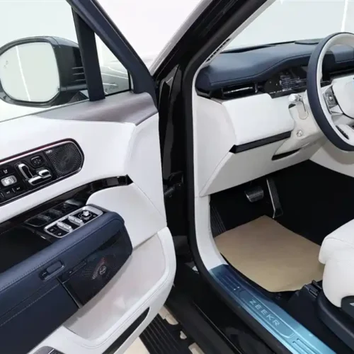 900x675_0_q87_c42_autohomecar__ChxpV2muN5yABD4fAAGWHHFxSoE967.jpg.webp Used Zeekr 9X 2025 Hyper Edition 70kWh