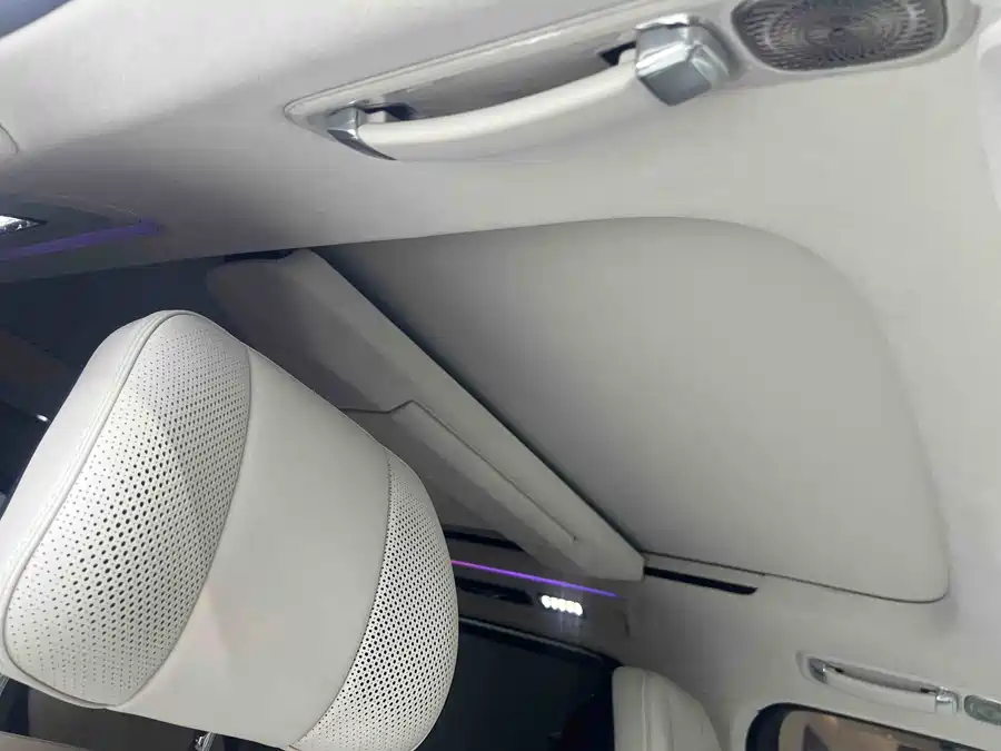900x675_0_q87_c42_autohomecar__ChxpV2muiJKAK6tqAANne9BtFV0485.jpg.webp Used Zeekr 9X 2025 Hyper Edition 70kWh