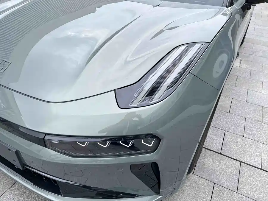 900x675_0_q87_c42_autohomecar__ChxpV2muoAGAO7PBAAXbNUZMsnM855.jpg.webp Used Zeekr 001 2025 WE version 100kWh rear drive
