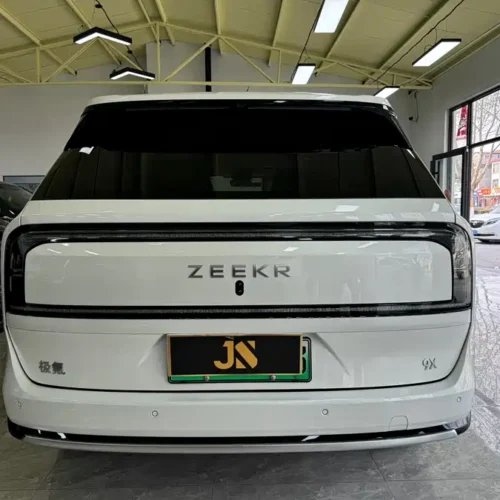 900x675_0_q87_c42_autohomecar__ChxpV2mv00KAZRIGAAhdcYTIWZQ552.jpg.webp Used Zeekr 9X 2025 Hyper Edition 70kWh