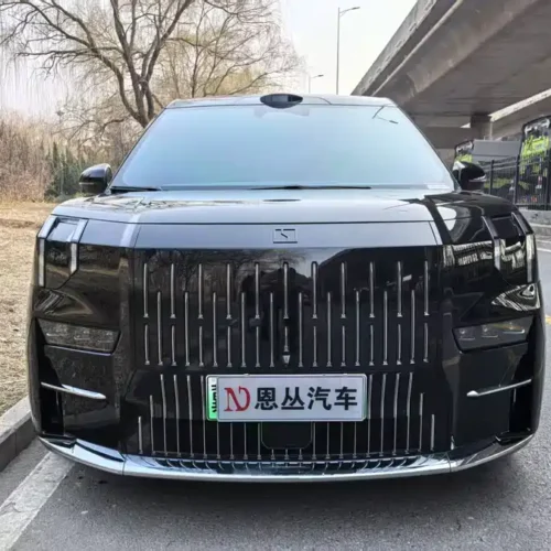 900x675_0_q87_c42_autohomecar__ChxpV2mv1sqAYiQeAAUhD_4xvZA352.jpg.webp Used Zeekr 009 2024 seven-seat aisle version four-wheel drive 108kWh