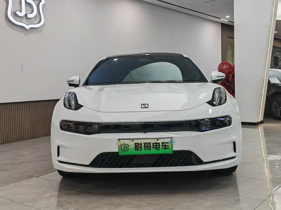 900x675_0_q87_c42_autohomecar__ChxpV2mv5WOASNP1AANMKYP2mYg293.jpg.webp Used Zeekr 001 2023 WE version 86kWh