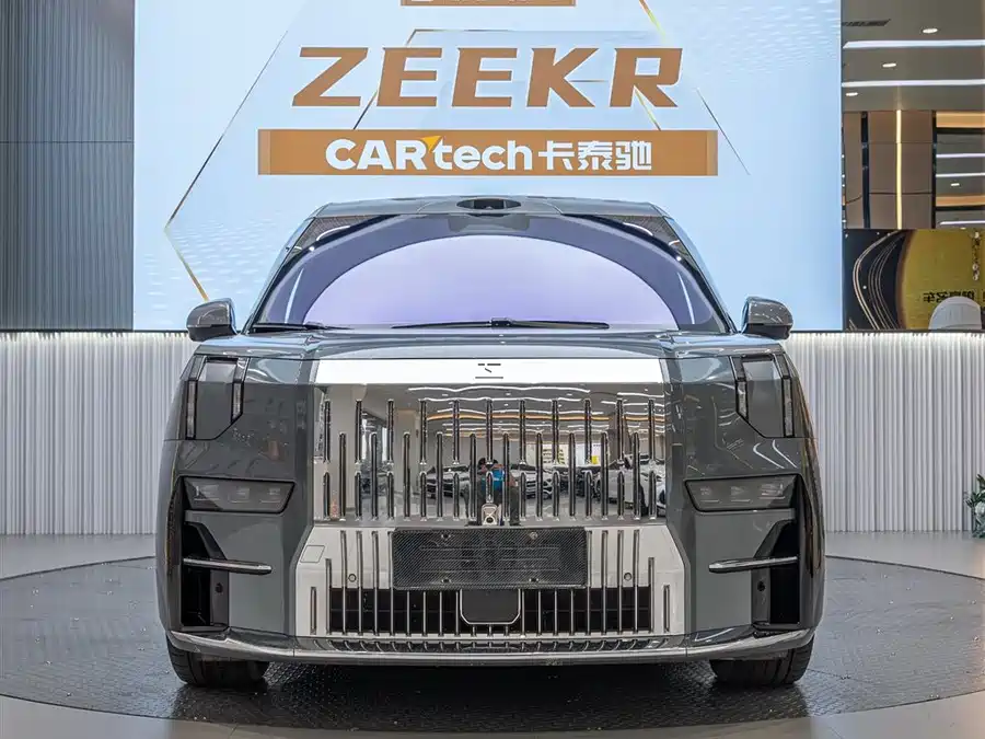 900x675_0_q87_c42_autohomecar__ChxpV2mvdKqAEMz3AAJto1crwc0981.jpg.webp Used Zeekr 009 2024 seven-seater aisle version 108kWh