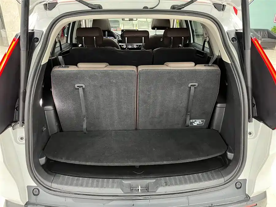 900x675_0_q87_c42_autohomecar__ChxpV2mvjJCAdGvVAAI8w69KAQI826.jpg.webp Used Honda CR-V 2023 240TURBO 2WD Premium Edition 7 seats