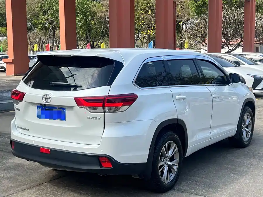 Used Toyota Highlander 2021 2.0T two-wheel drive elite version 5 seats