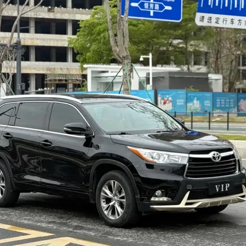 900x675_0_q87_c42_autohomecar__ChxpV2mw50WAIpQFAAnOojbLvGI994.jpg.webp Used Toyota Highlander 2015 2.0T four-wheel drive elite version 7 seats