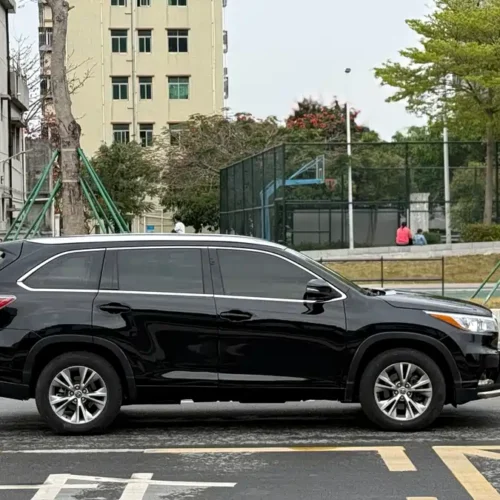 900x675_0_q87_c42_autohomecar__ChxpV2mw50qAEuwoAApP0VbE68U954.jpg.webp Used Toyota Highlander 2015 2.0T four-wheel drive elite version 7 seats