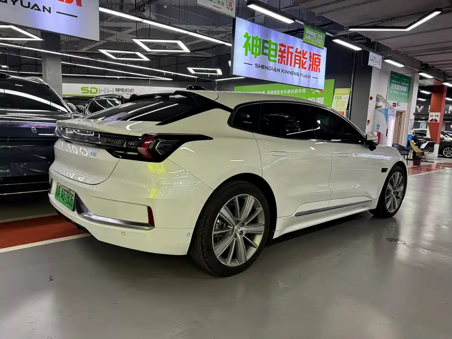 900x675_0_q87_c42_autohomecar__ChxpV2mw98qAV1tTAAjaA10iO2M052.jpg.webp Used Zeekr 001 2022 model super long battery life single motor WE version