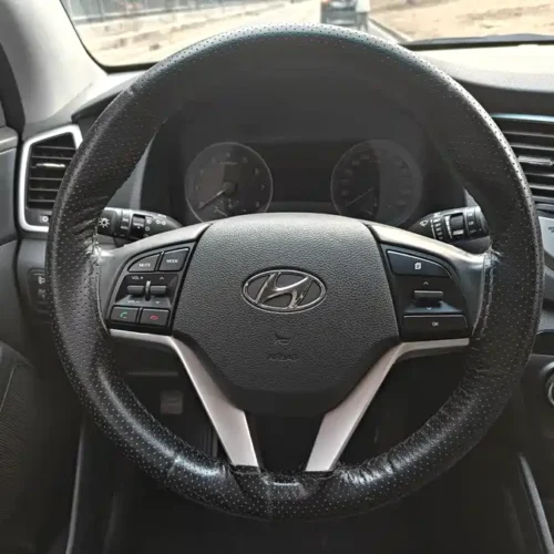 900x675_0_q87_c42_autohomecar__ChxpV2mwJyeAVDxcAAaEvDlcweY457.jpg.webp Used Hyundai Tucson 2015 1.6T dual-clutch two-wheel drive intelligent model