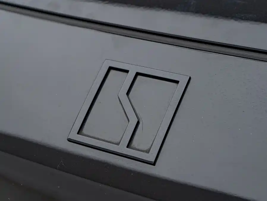 900x675_0_q87_c42_autohomecar__ChxpV2mxEHWAUnynAADtUITB0Gg082.jpg.webp Used Zeekr 009 2022 WE version
