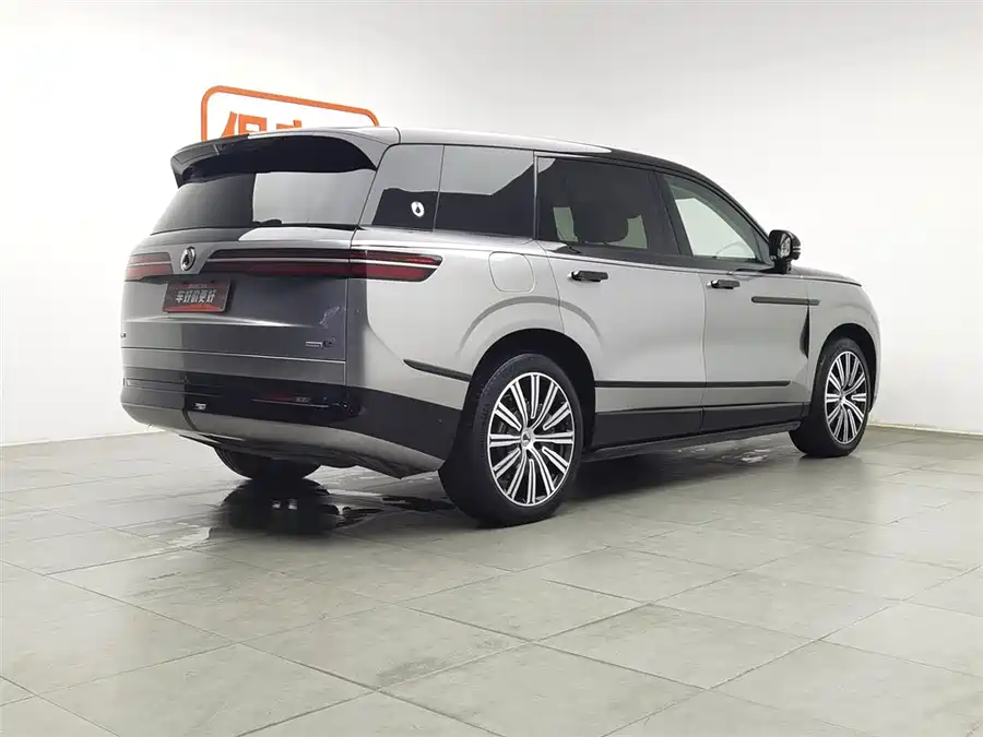 Used Denza N9 2025 Honor Model