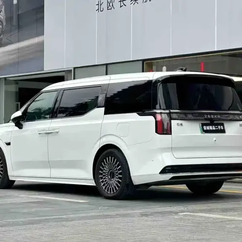 900x675_0_q87_c42_autohomecar__ChxpV2myevqAdT6xAAHNBD32pqA322.jpg.webp Used Zeekr 009 2022 WE version