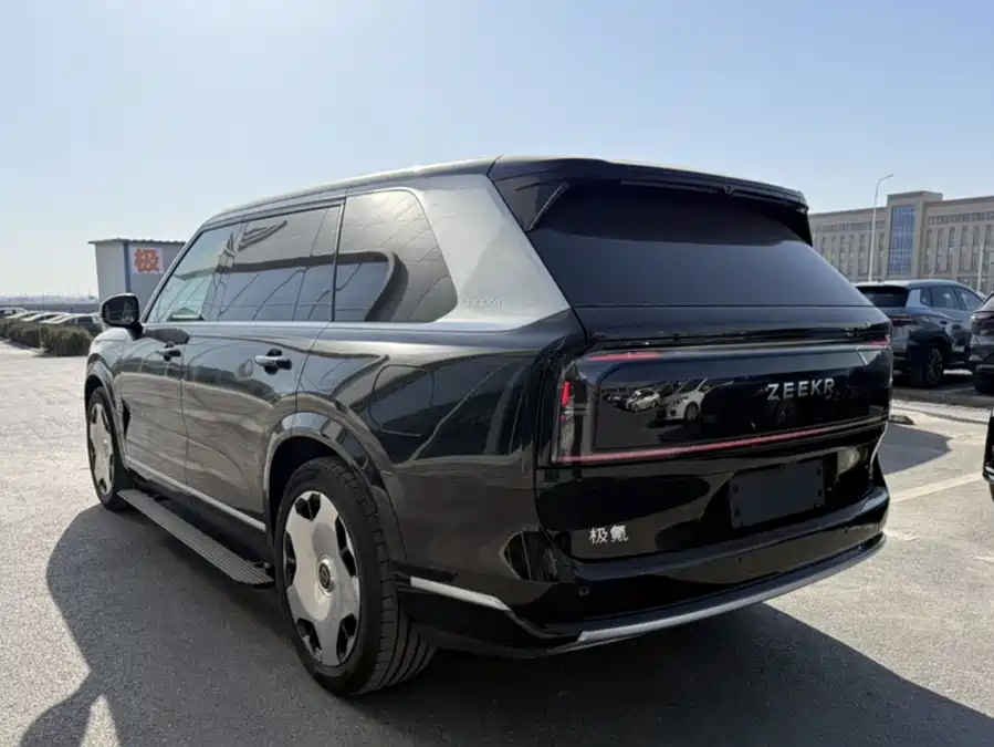 900x675_0_q87_c42_autohomecar__ChxpV2mykaaAeJSaAAHKzkQr6Ag967.jpg.webp Used Zeekr 9X 2025 Ultra Edition 70kWh