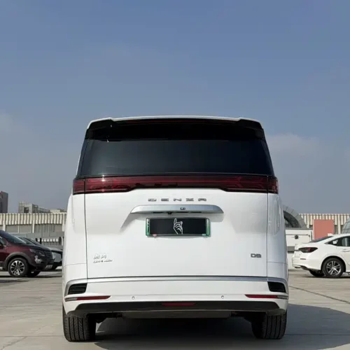 900x675_0_q87_c42_autohomecar__ChxpV2mzbjmAH1NvAAIuJb2Hmx4756.jpg.webp Used Denza D9 2022 DM-i 970 four-wheel drive flagship model