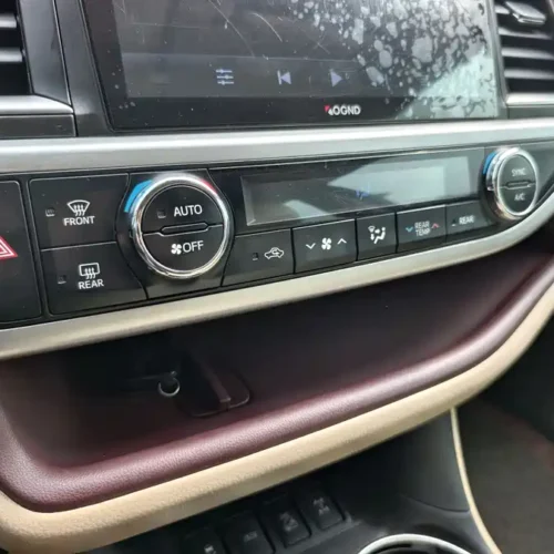 900x675_0_q87_c42_autohomecar__ChxpVWk1DbKATGbfAASynodu88I211.jpg.webp Used Toyota Highlander 2015 2.0T four-wheel drive luxury version 7 seats