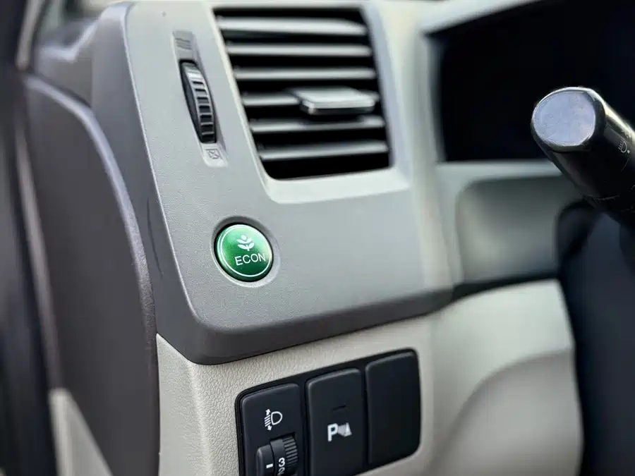 Used Honda Civic 2013 10th Anniversary 1.8L Automatic Comfort Edition