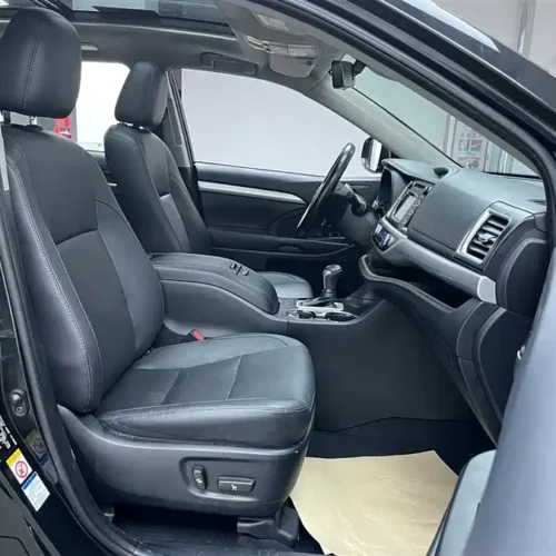 Used Toyota Highlander 2018 2.0T four-wheel drive luxury version