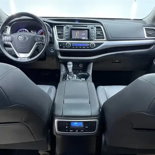 Used Toyota Highlander 2018 2.0T four-wheel drive luxury version