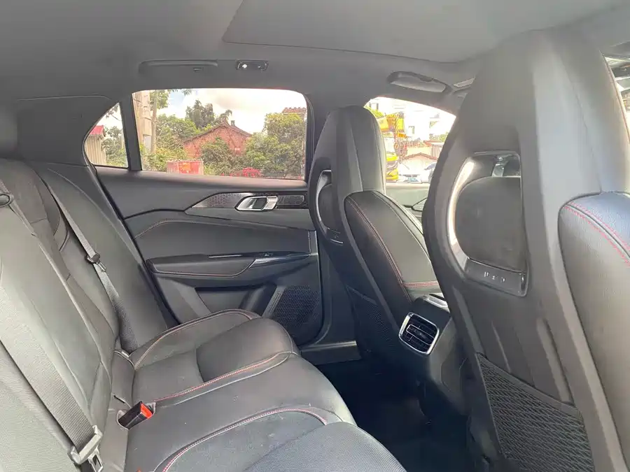 900x675_0_q87_c42_autohomecar__ChxpVWkVe2mAEnlDAAbpvYwSqUI757.jpg.webp Used Lynk & Co 03 2018 1.5TD DCT Jin Pro Edition National V