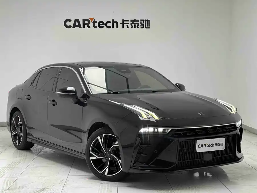 900x675_0_q87_c42_autohomecar__ChxpVWkfzryAL23UAAWDR98rpgY646.jpg.webp Used Lynk & Co 03 2023 1.5TD DCT Pro